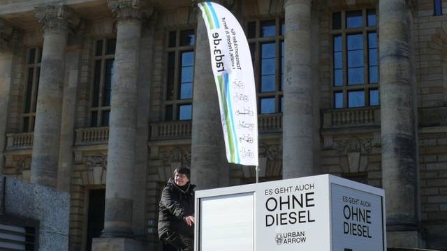 s_bvg_ohne_diesel_01_smallx rad3 – Aktuelles: Förderungen Schwerlastenfahrräder