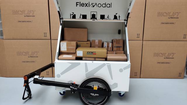 s_img_20211118_142006-1 rad3 - Produkte - FlexiModal BicyLift